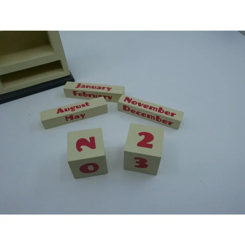 Disney Hallmark Mickey Mouse Silhouette Figure Wooden Block Desk Calendar